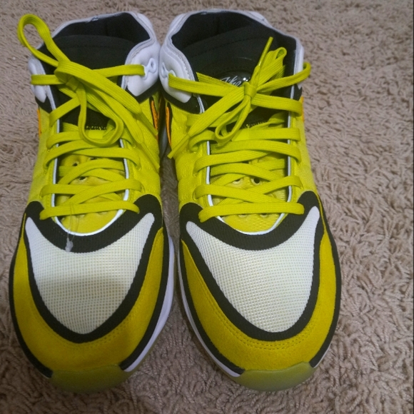 Nike Other - Nike G.T. Hustle 2 Basketball Shoes